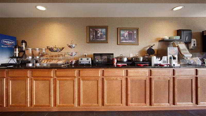 Best Western Legacy Inn & Suites Beloit-South Beloit