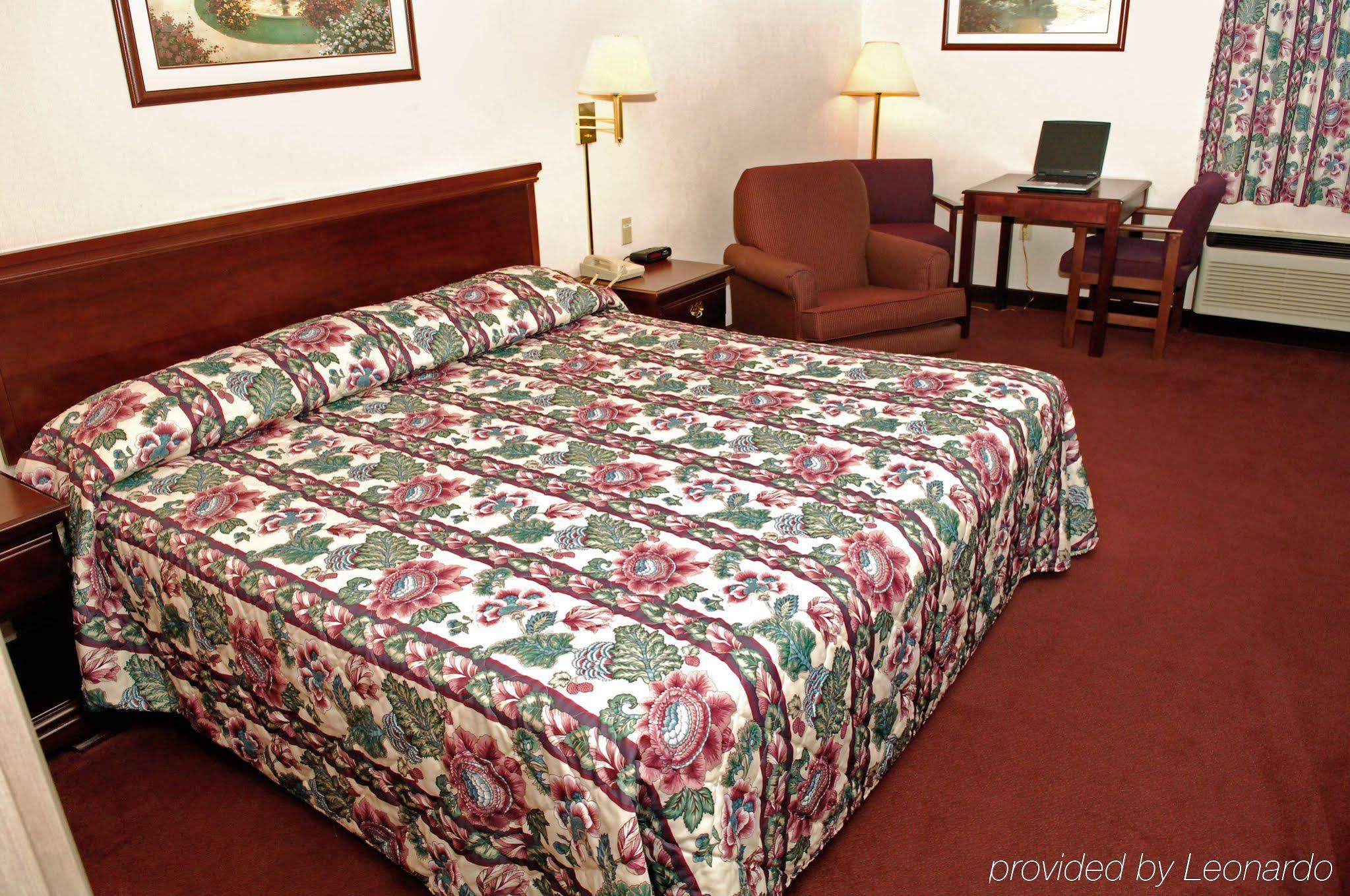 Briarwood Inn