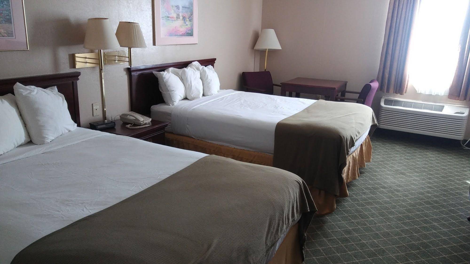 Briarwood Inn
