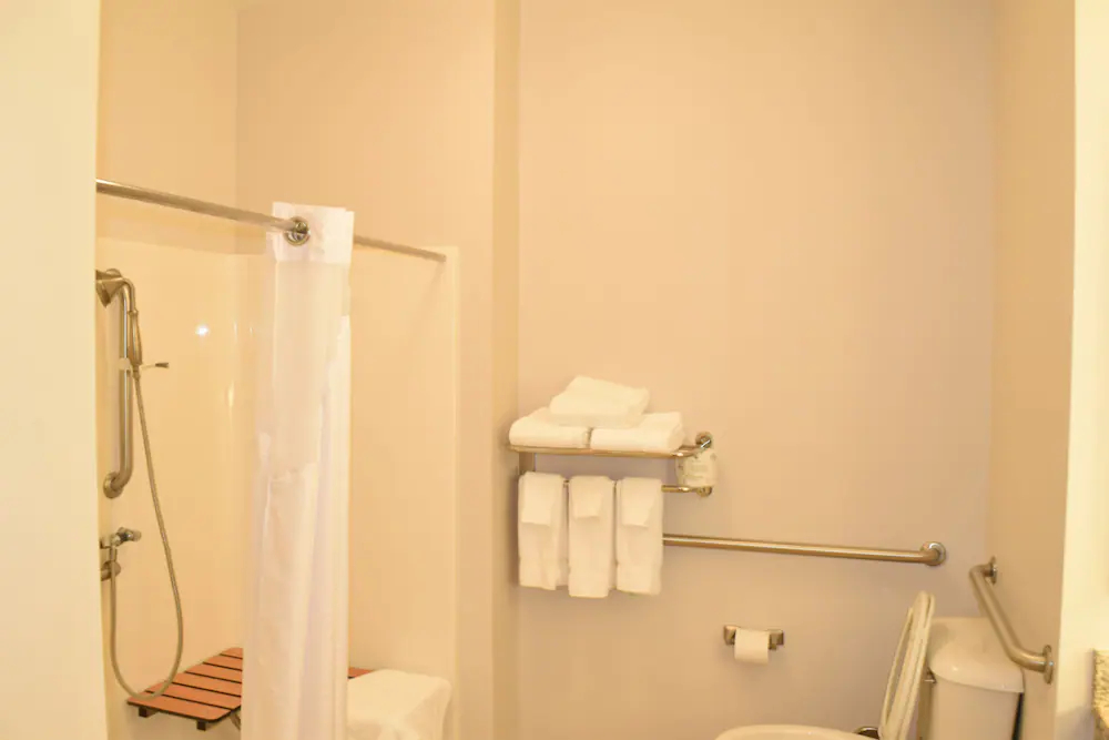 Holiday Inn Express & Suites Sparta