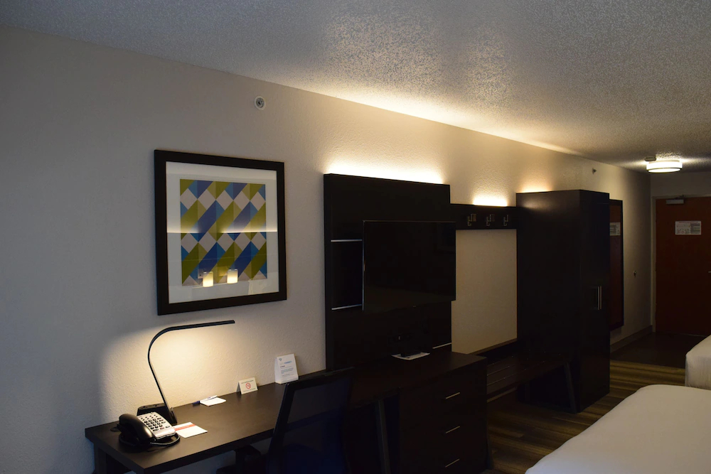 Holiday Inn Express & Suites Sparta
