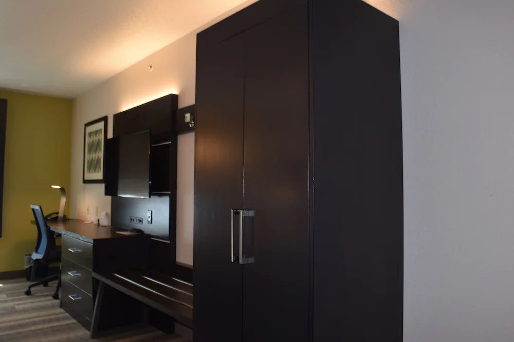 Holiday Inn Express & Suites Sparta