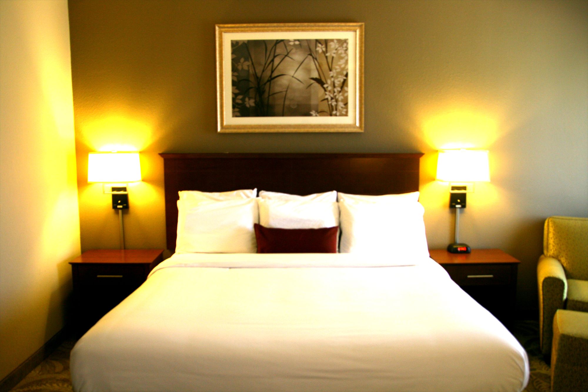 Carpenter Street Hotel