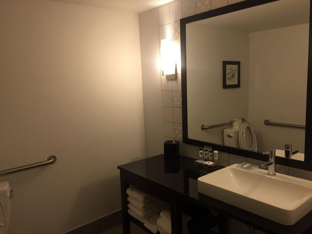 Country Inn & Suites by Radisson, Springfield, IL