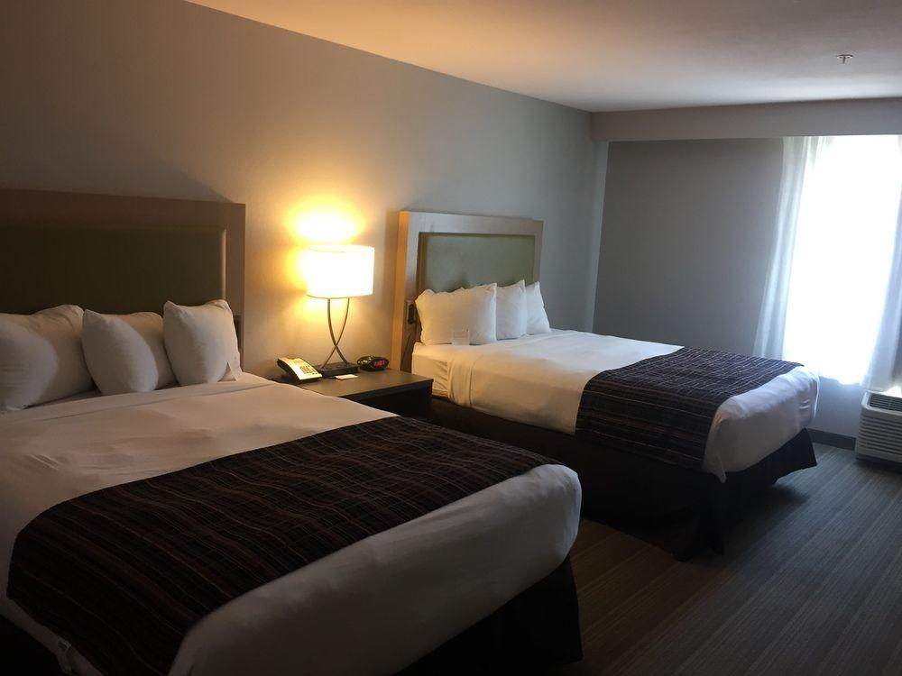 Country Inn & Suites by Radisson, Springfield, IL