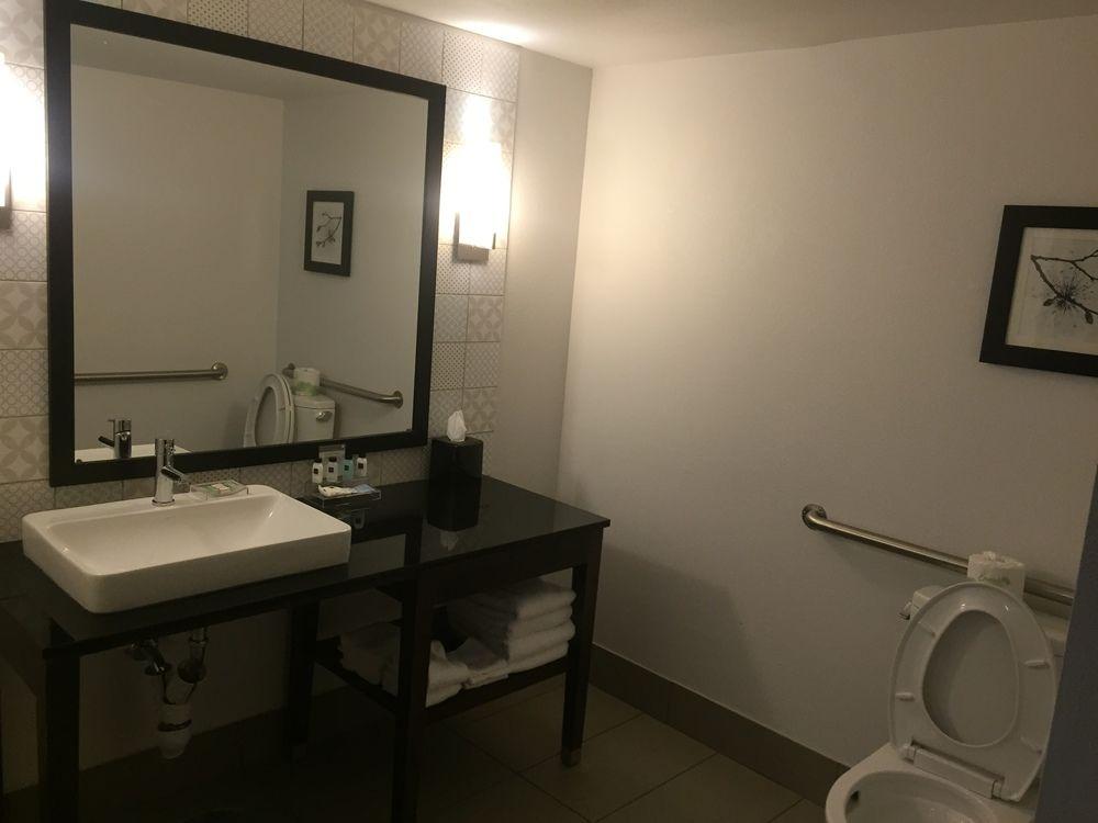 Country Inn & Suites by Radisson, Springfield, IL