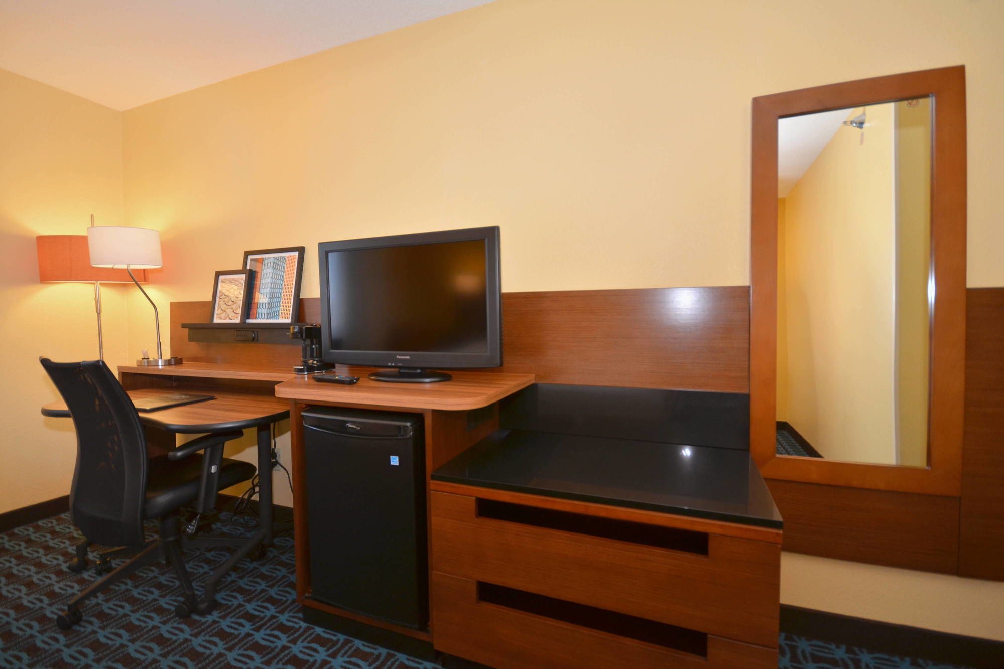 Spark by Hilton Springfield Southwest