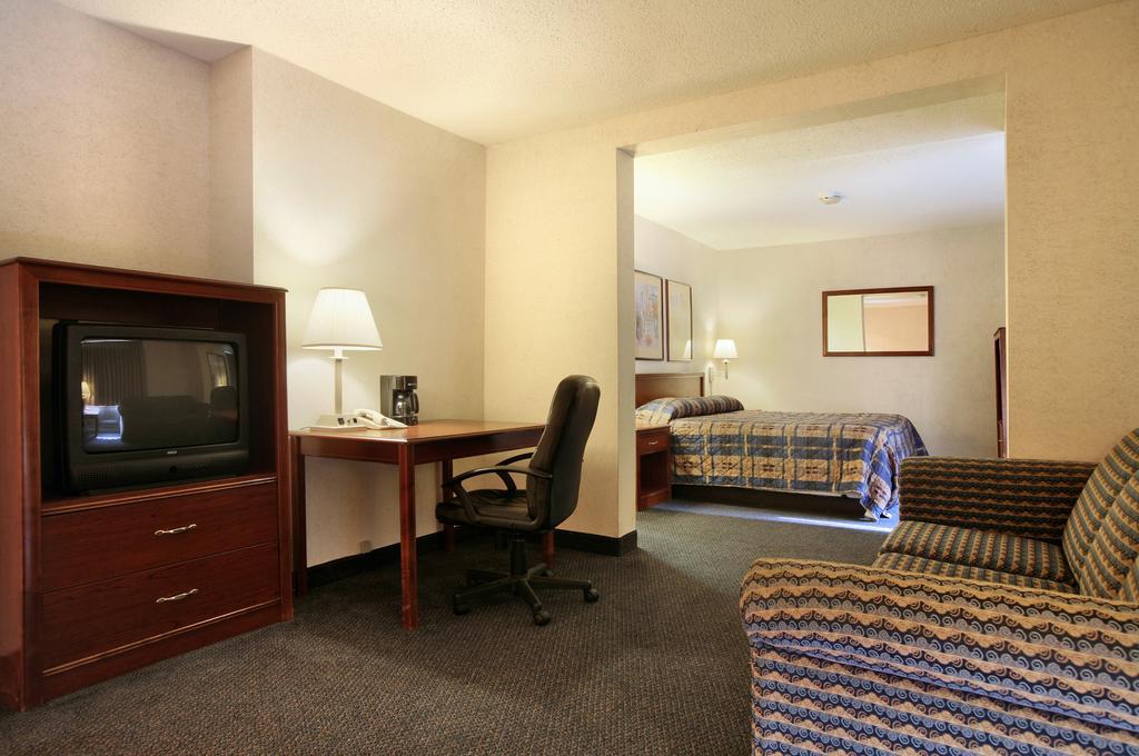Motel 6 Springfield, IL - Airport