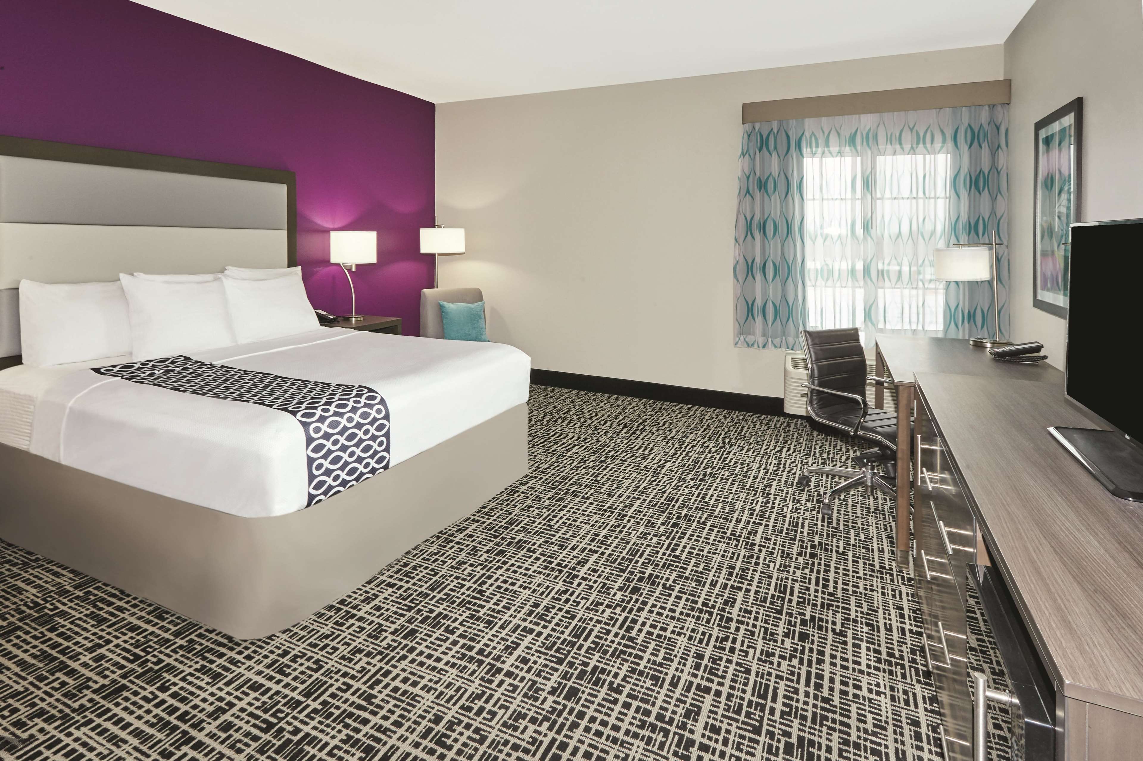 La Quinta Inn & Suites by Wyndham Springfield IL