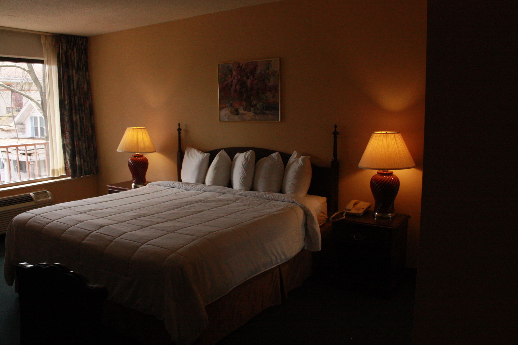 Mansion View Inn & Suites