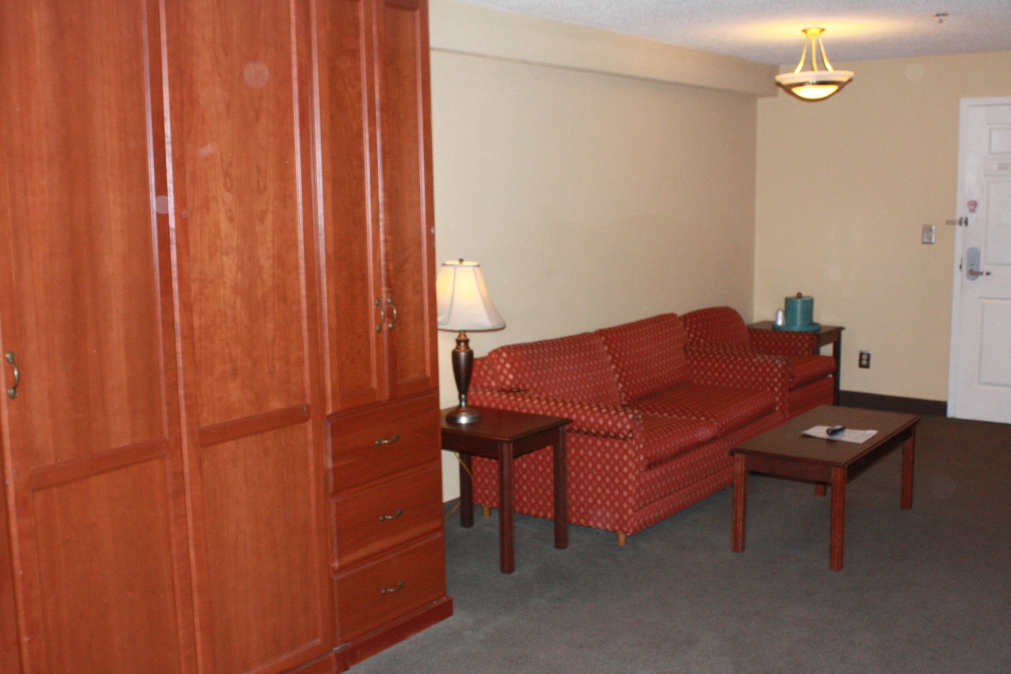 Mansion View Inn & Suites