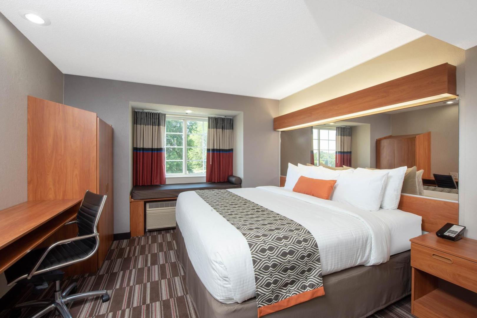 Microtel Inn & Suites by Wyndham Springfield