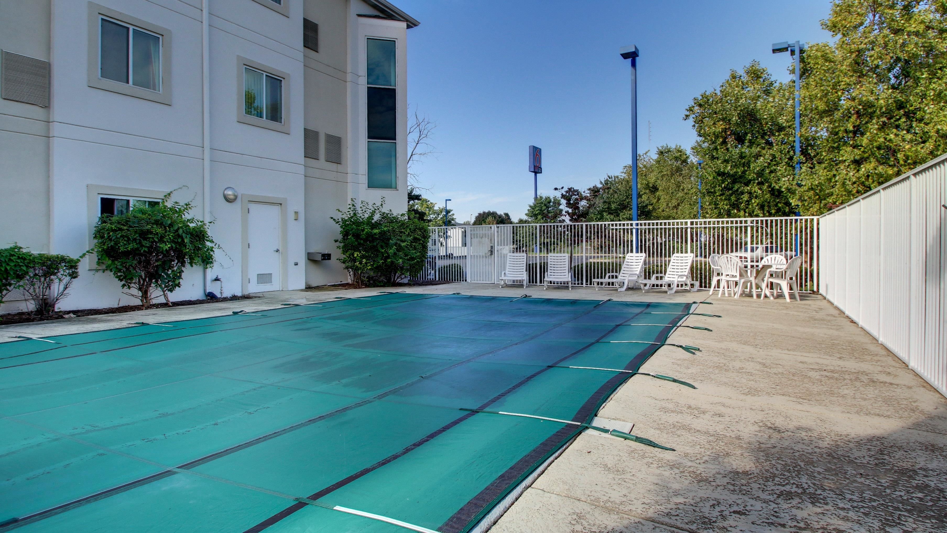 Motel 6 Springfield