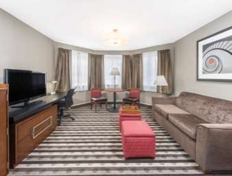 Ramada by Wyndham Springfield North