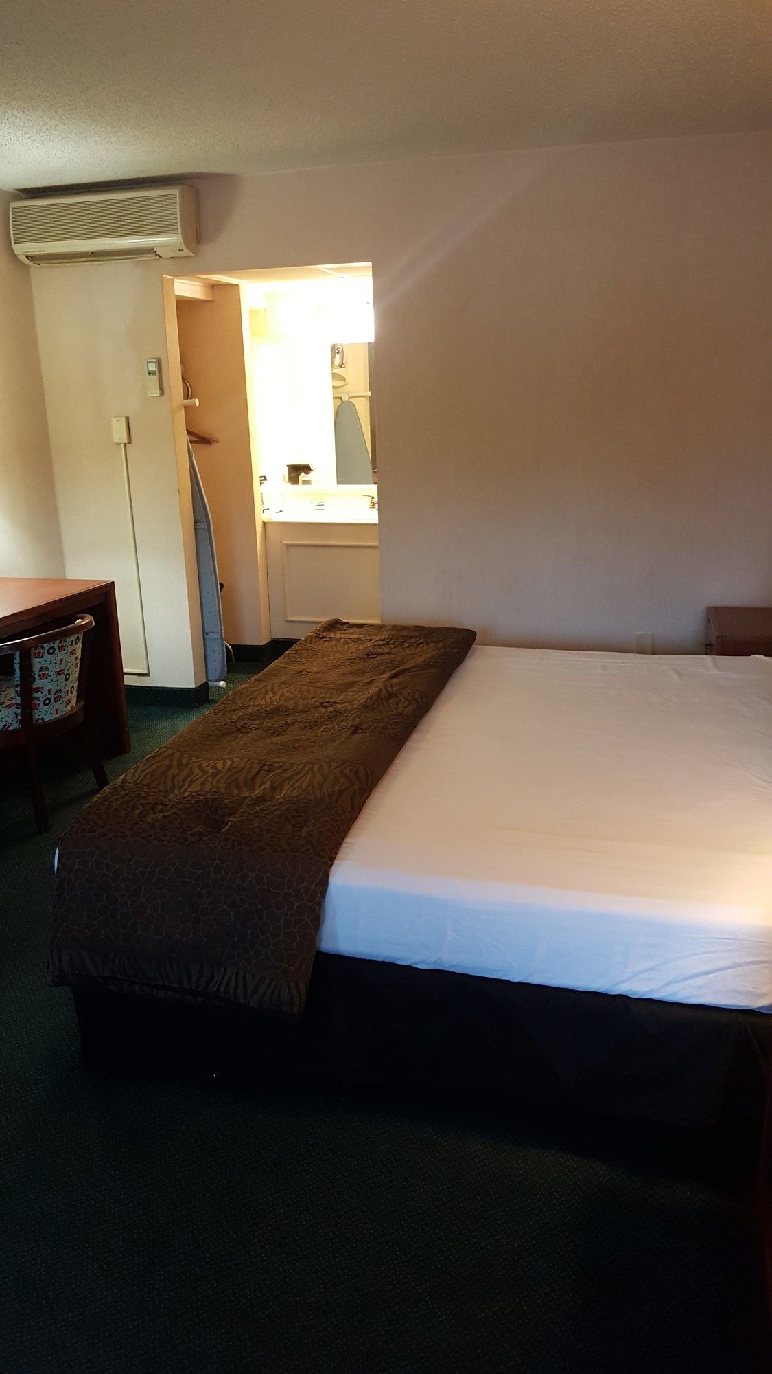 Route 66 Hotel And Conference Center