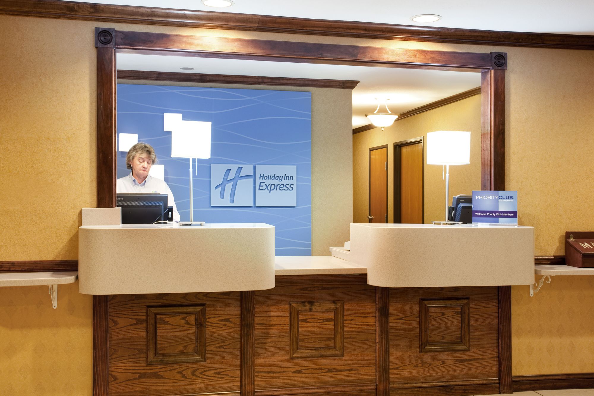 Holiday Inn Express Tuscola