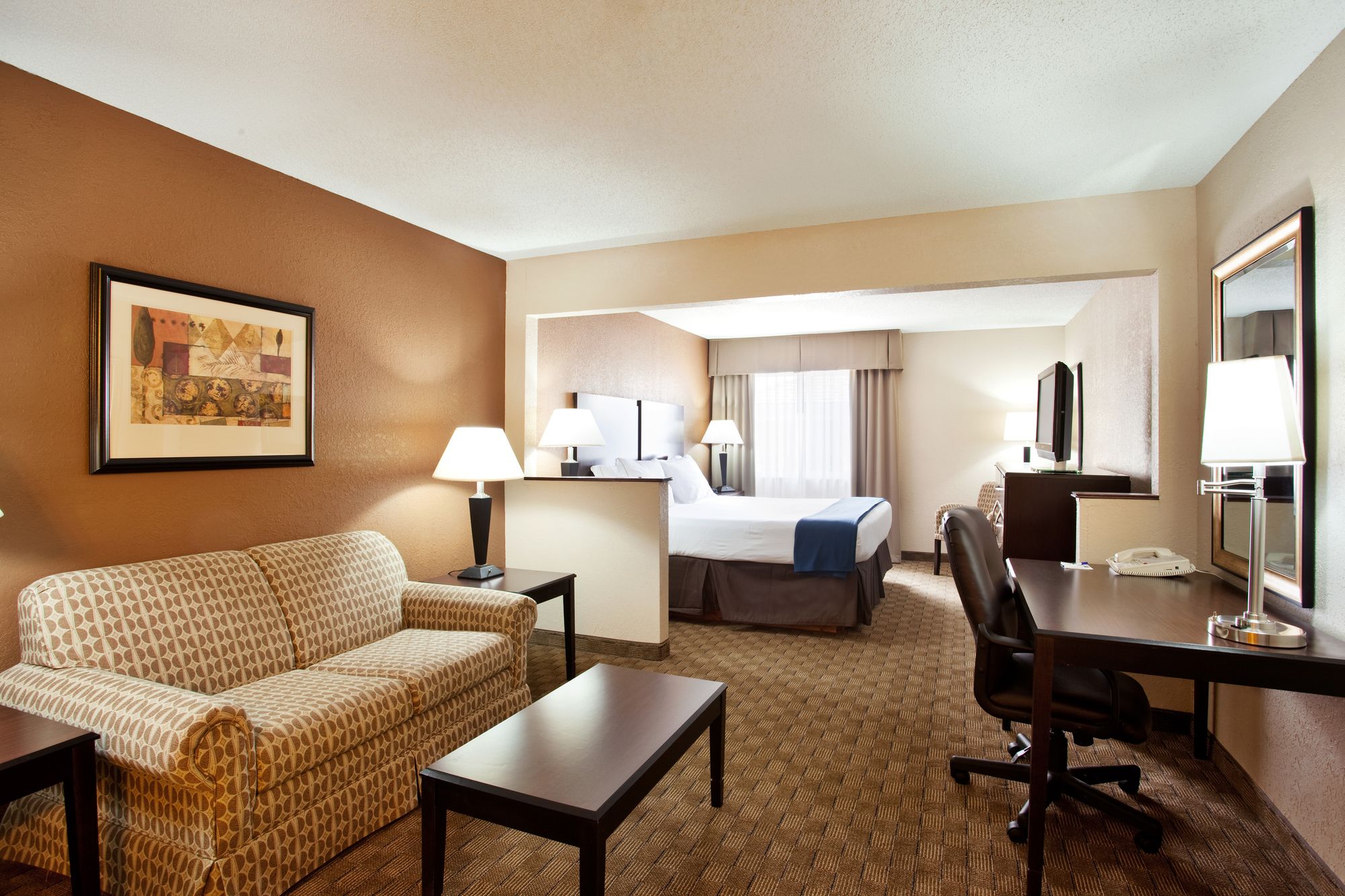 Holiday Inn Express Tuscola