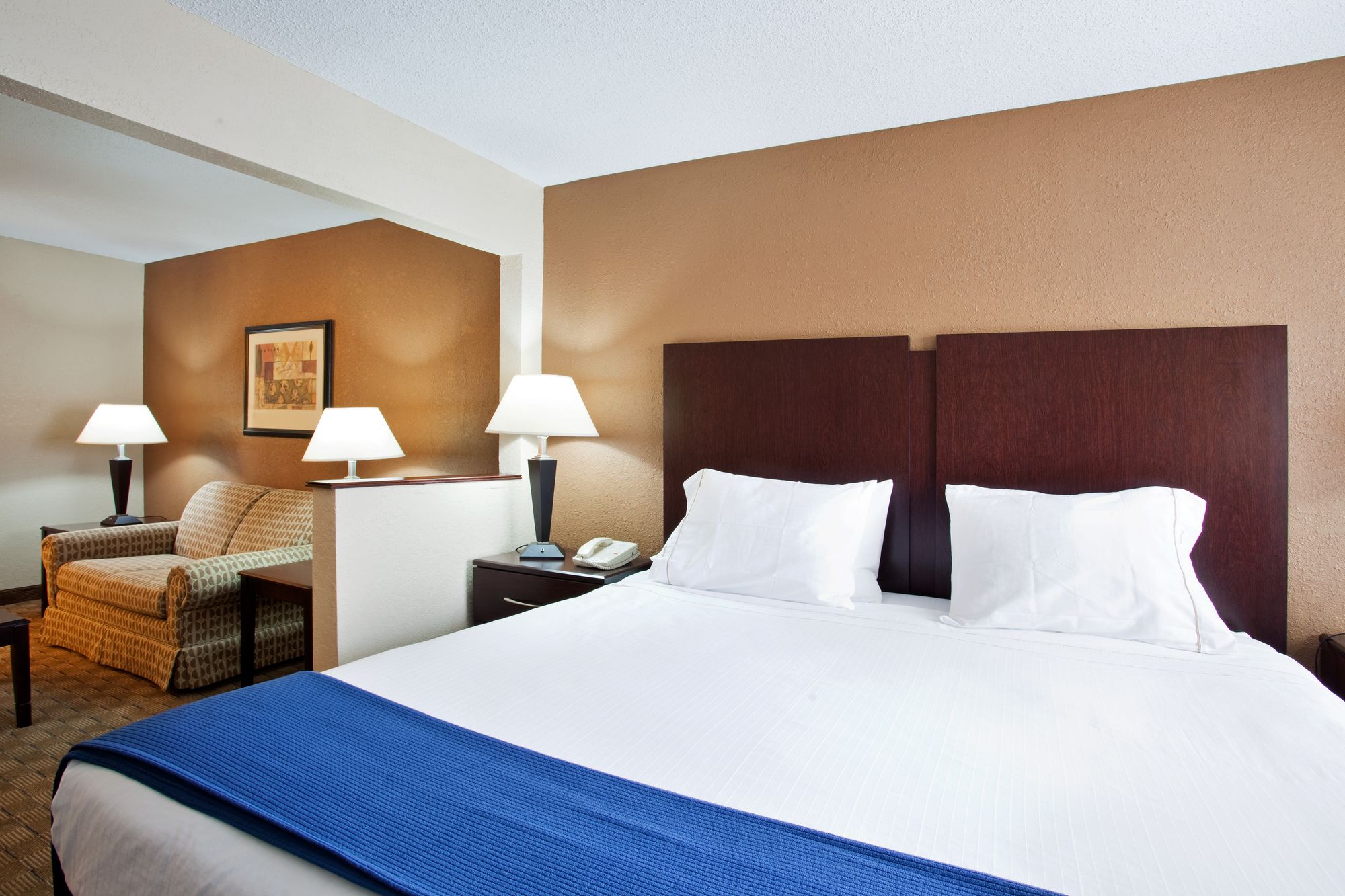 Holiday Inn Express Tuscola