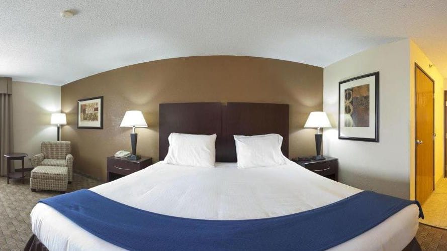 Holiday Inn Express Tuscola