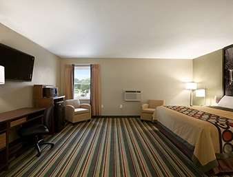 Super 8 by Wyndham Tuscola