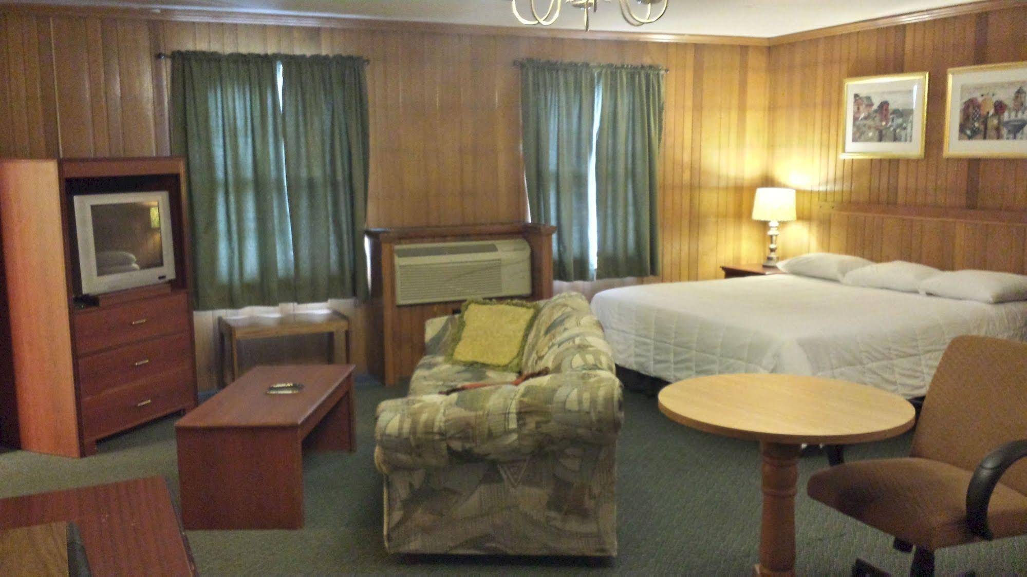 Lincoln Lodge