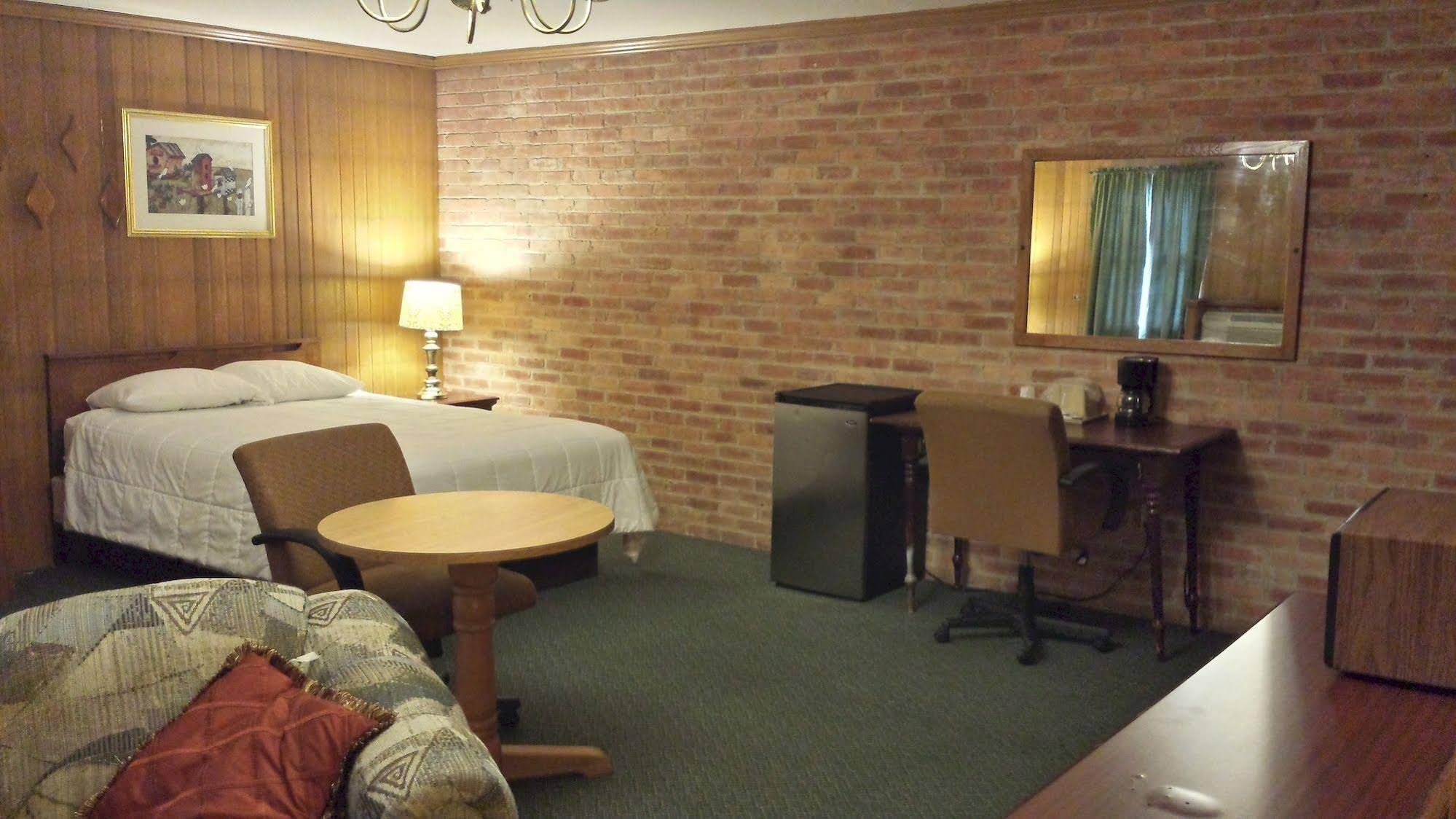 Lincoln Lodge