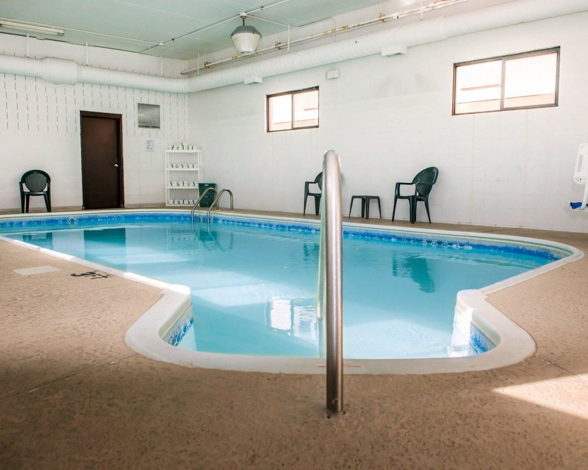 Howard Johnson by Wyndham Urbana