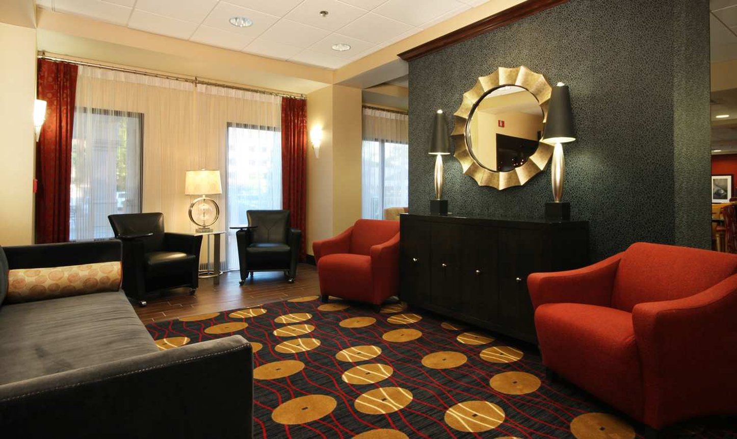 Holiday Inn Express Hotel & Suites Urbana - Champaign (U of I Area)
