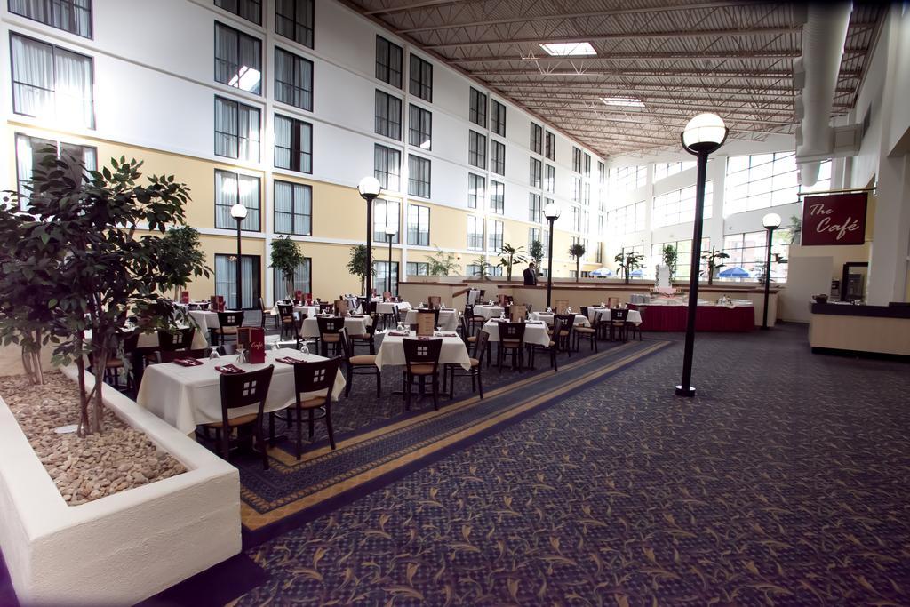 Wyndham Garden Conference Center Champaign - Urbana