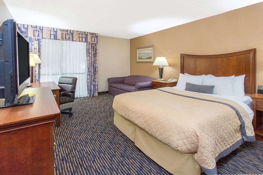 Wyndham Garden Conference Center Champaign - Urbana