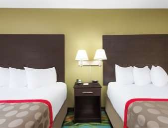 Ramada by Wyndham Vandalia