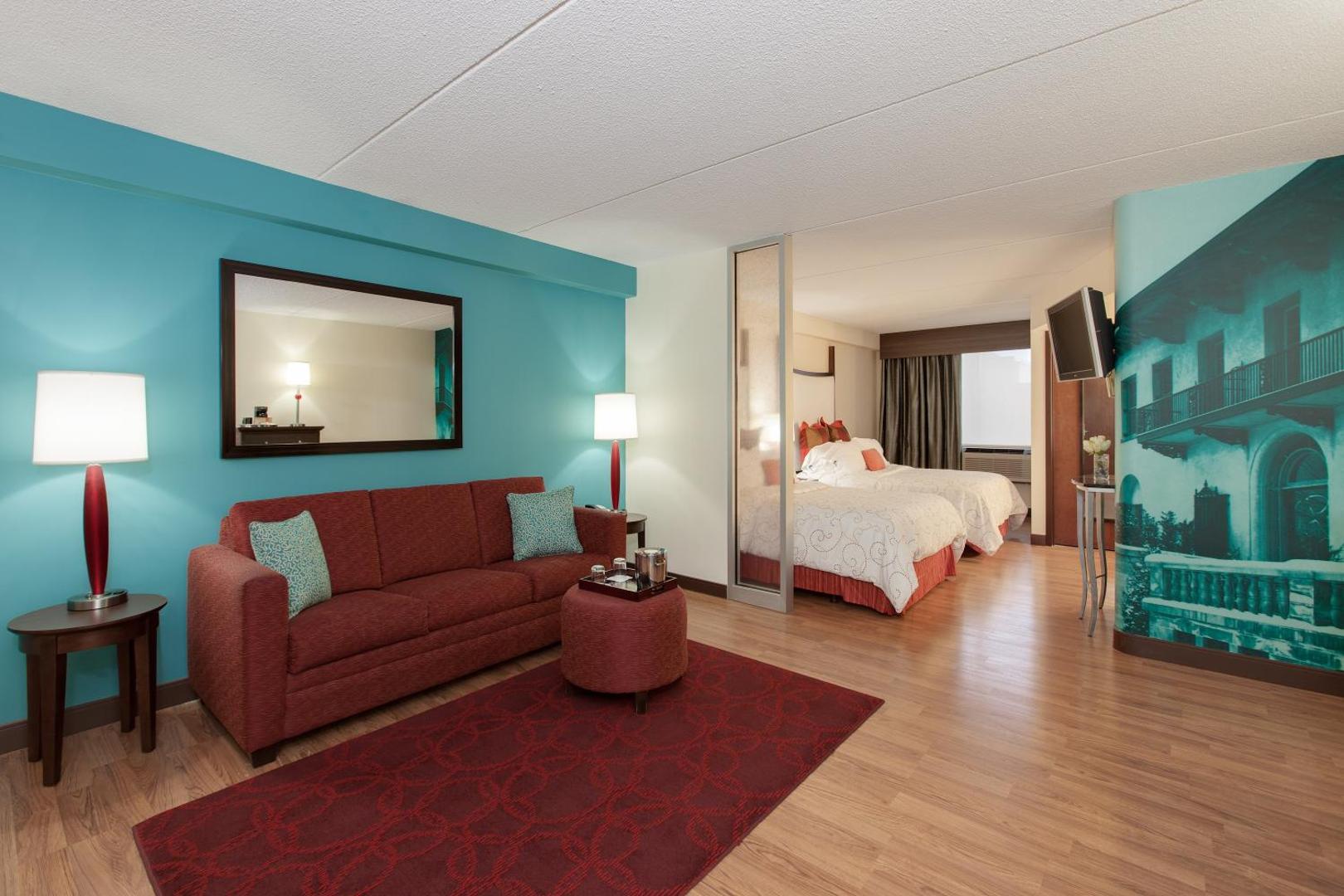 Hotel Indigo Chicago-Vernon Hills
