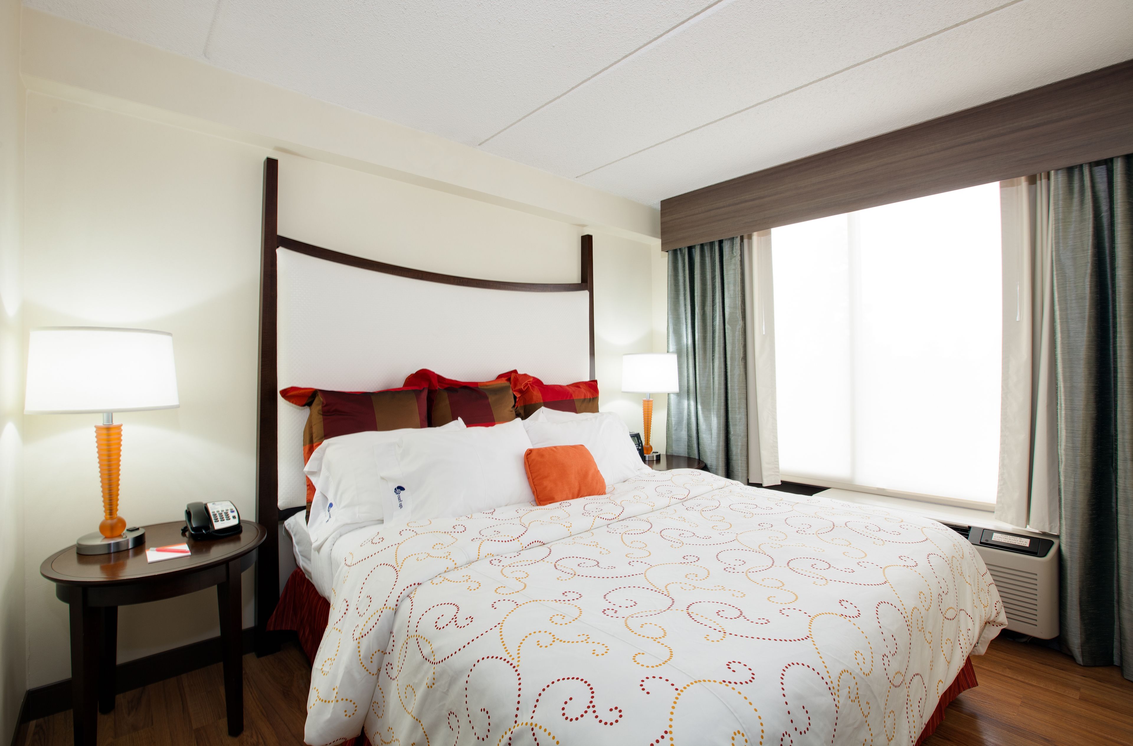 Hotel Indigo Chicago-Vernon Hills