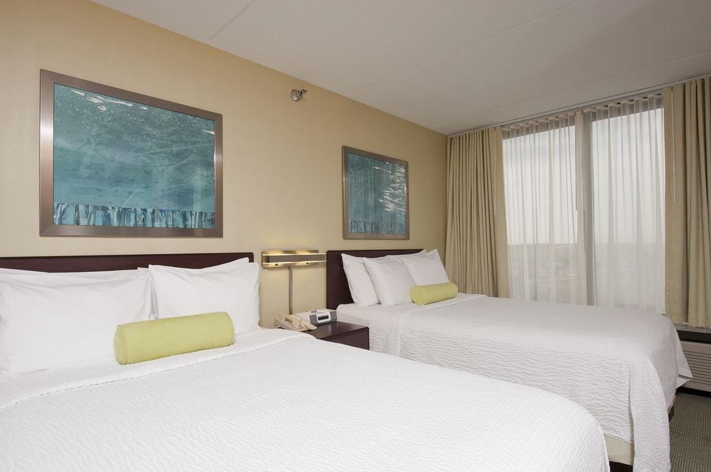 SpringHill Suites by Marriott Warrenville