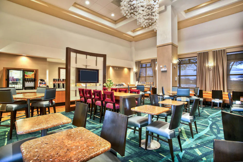 SpringHill Suites by Marriott Warrenville