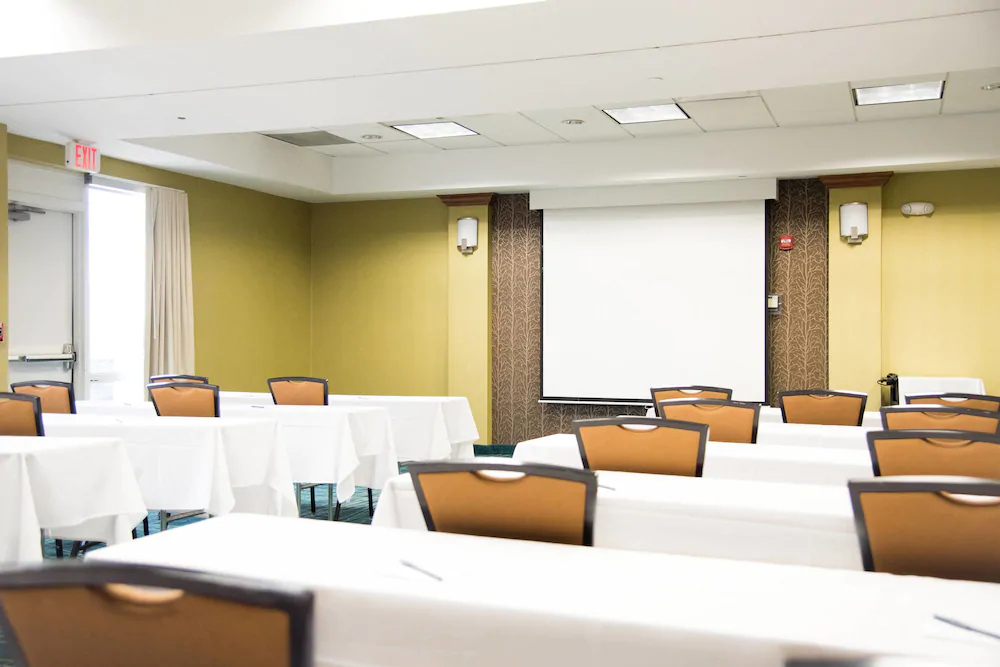 SpringHill Suites by Marriott Warrenville