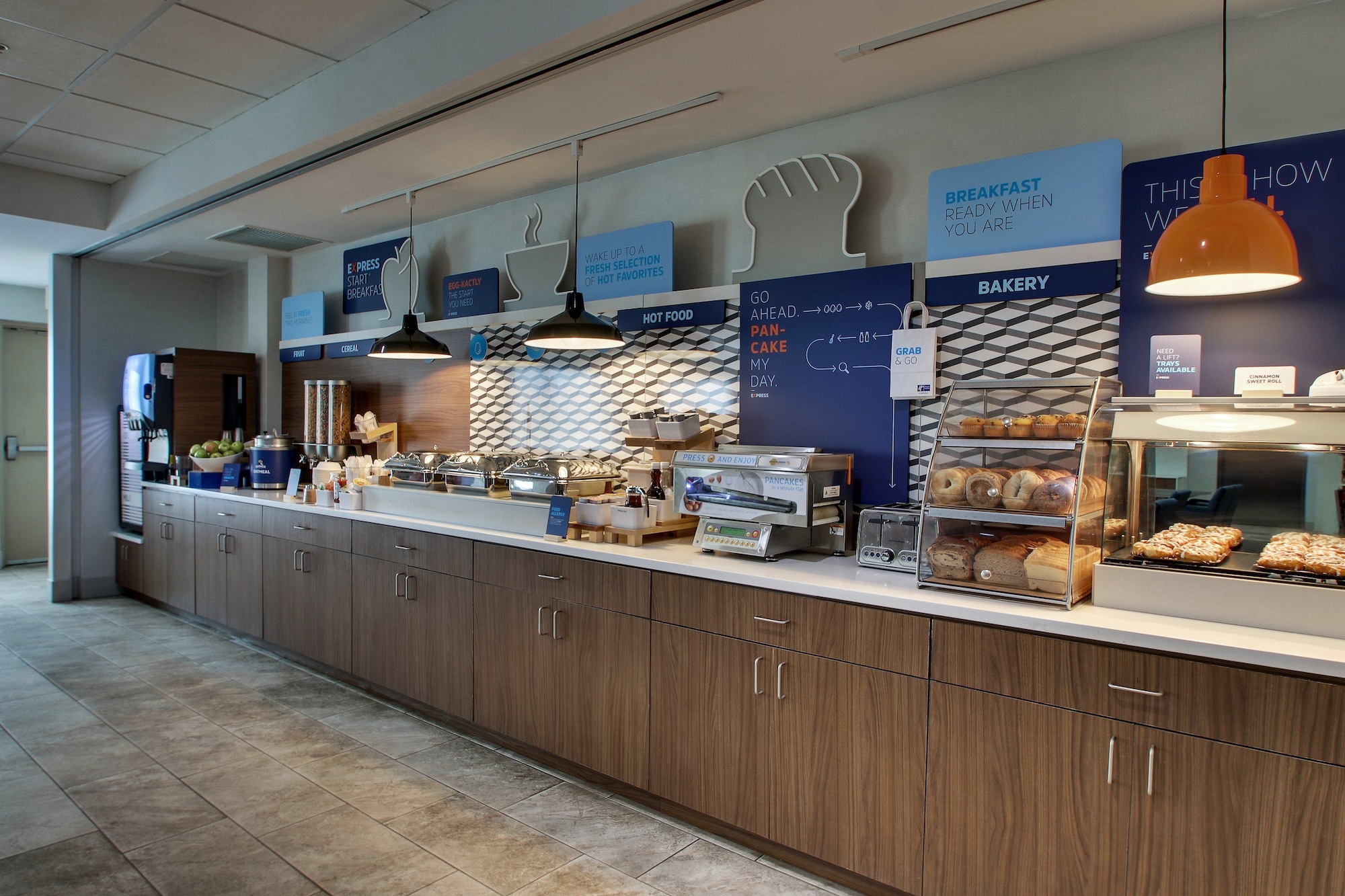 Holiday Inn Express & Suites Chicago North-Waukegan-Gurnee