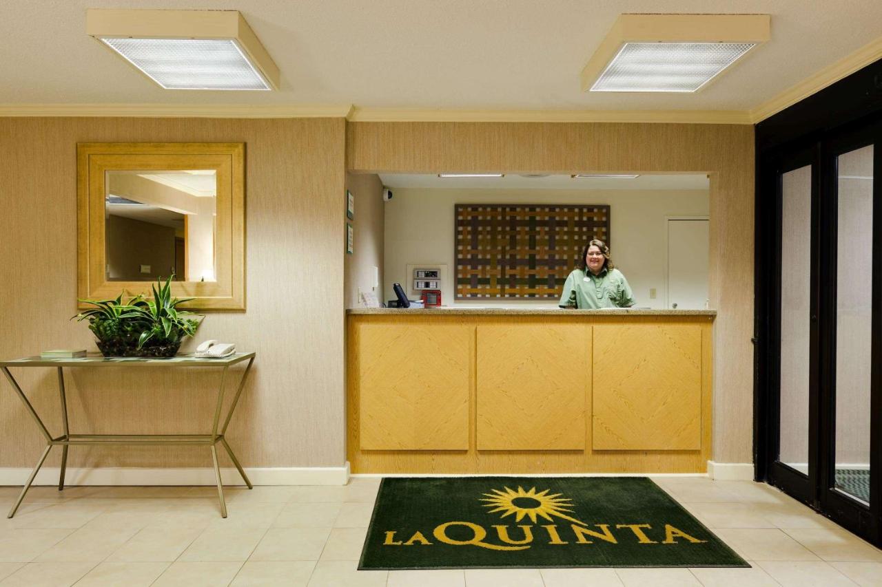 La Quinta Inn by Wyndham Chicago Willowbrook