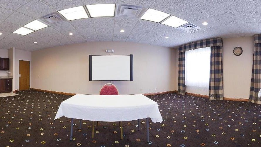 Holiday Inn Express Hotel & Suites Anderson