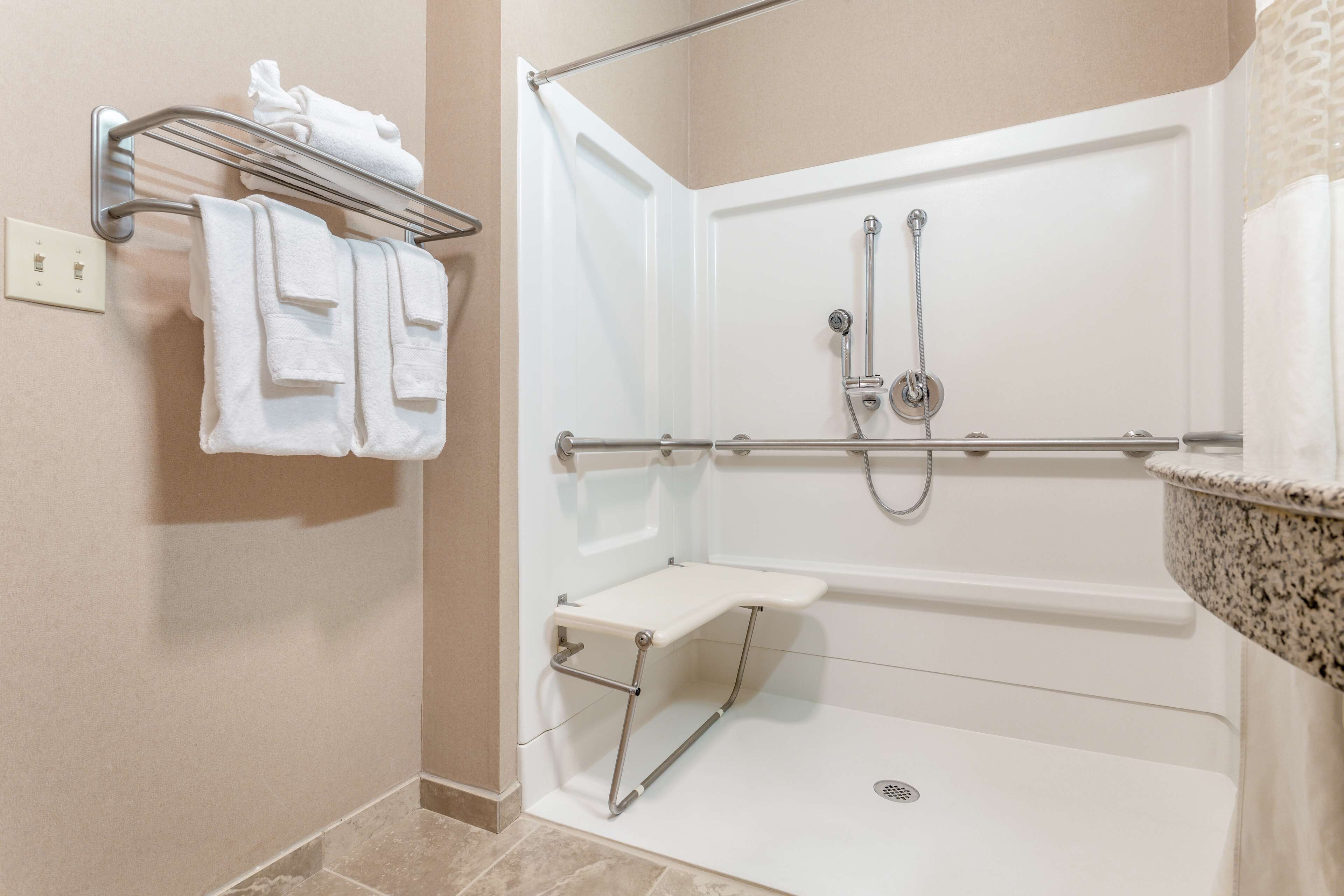 Hampton Inn Auburn