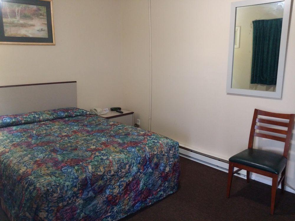 Rosemount Motel