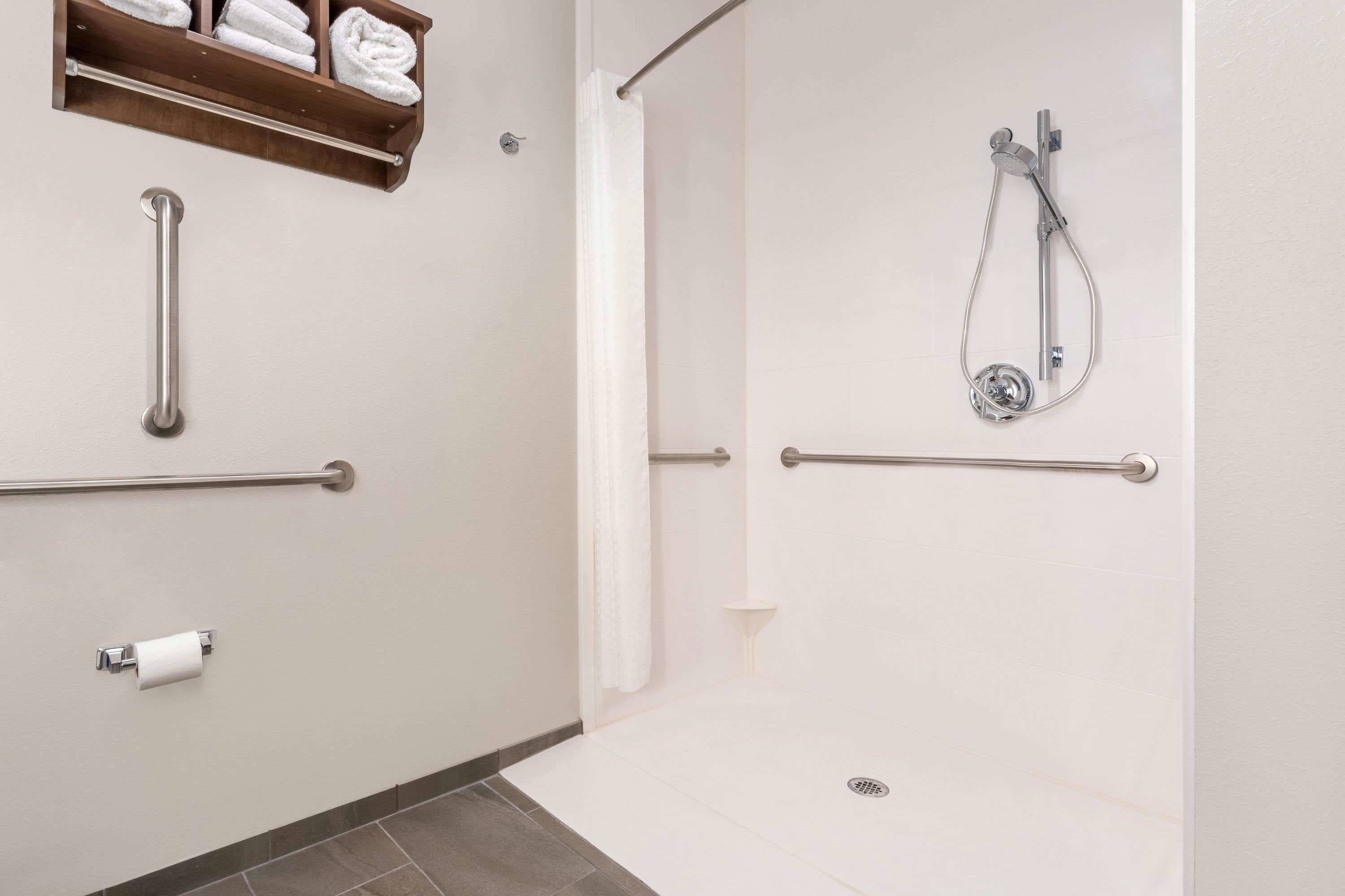 La Quinta Inn & Suites by Wyndham Bloomington