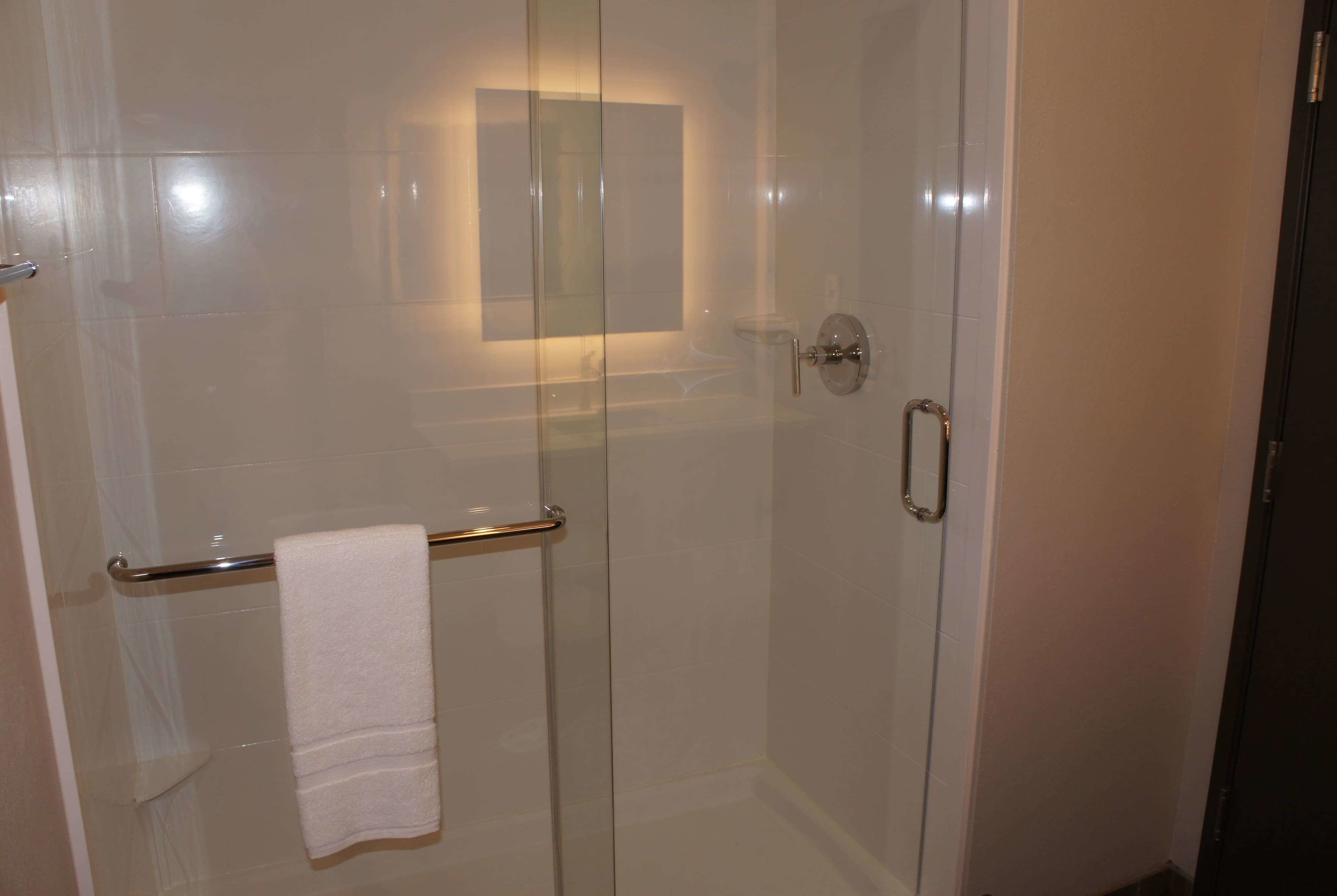La Quinta Inn & Suites by Wyndham Bloomington