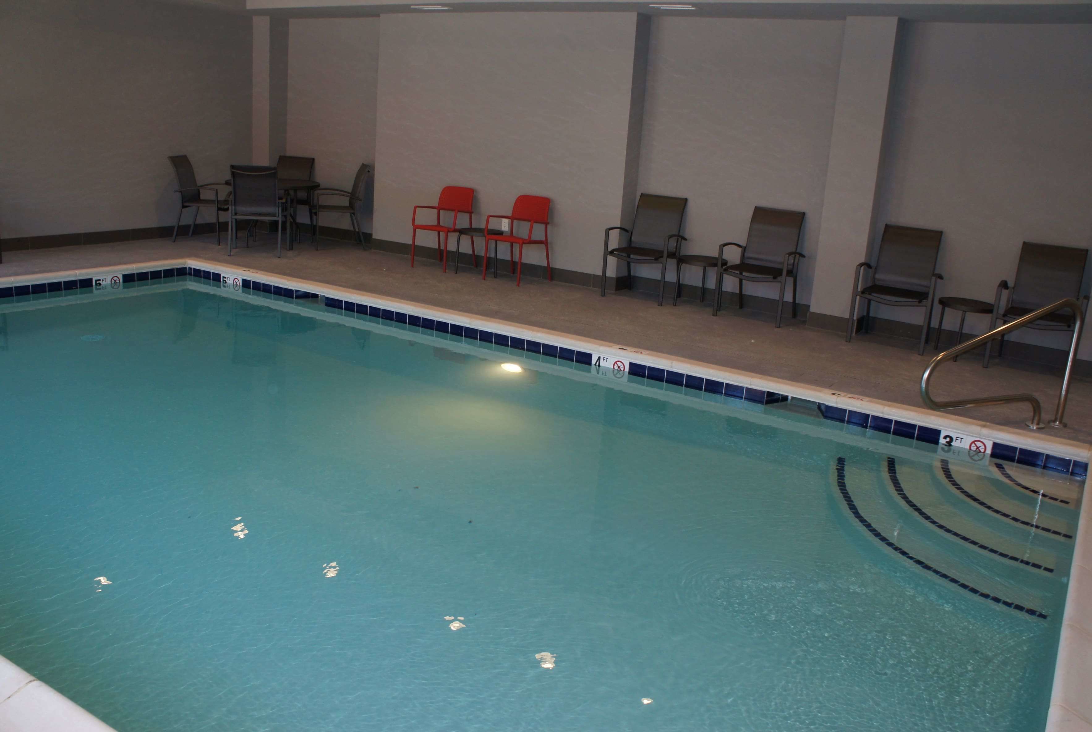 La Quinta Inn & Suites by Wyndham Bloomington