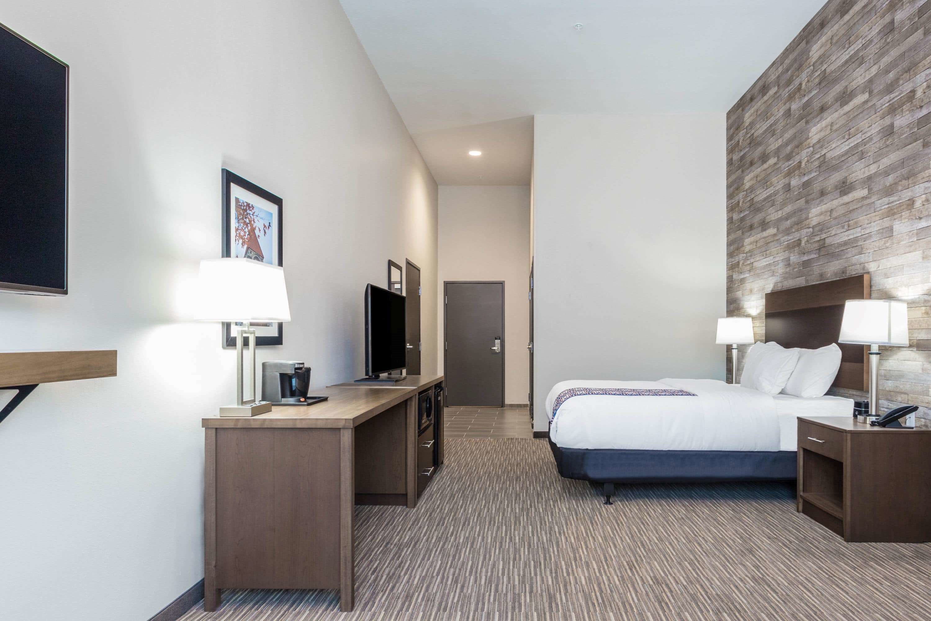 La Quinta Inn & Suites by Wyndham Bloomington