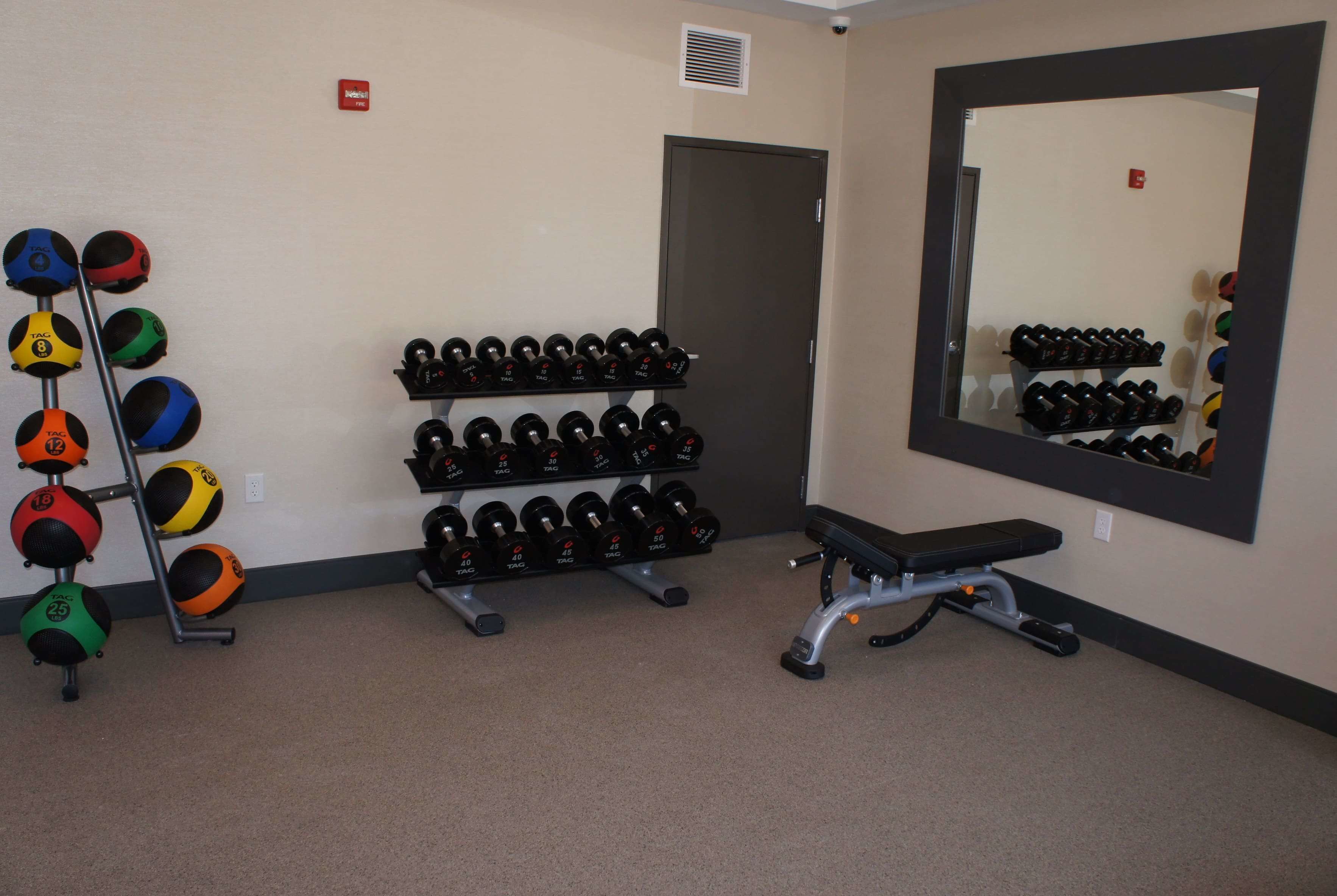 La Quinta Inn & Suites by Wyndham Bloomington