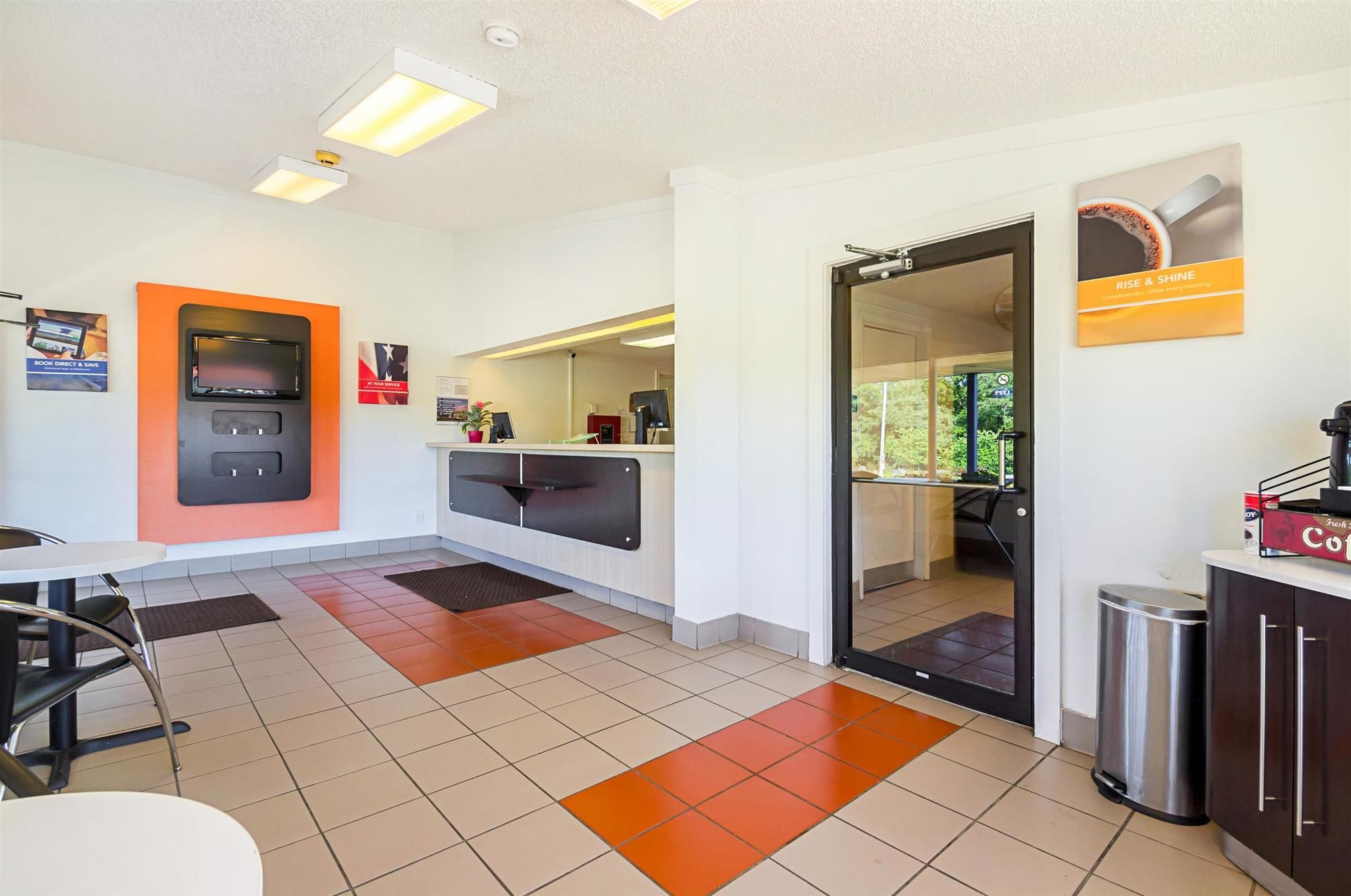 Motel 6 Bloomington