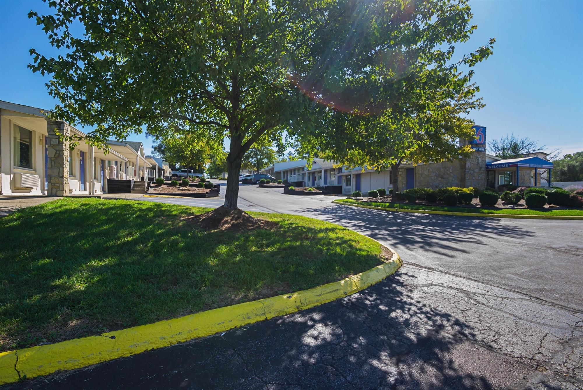 Motel 6 Bloomington