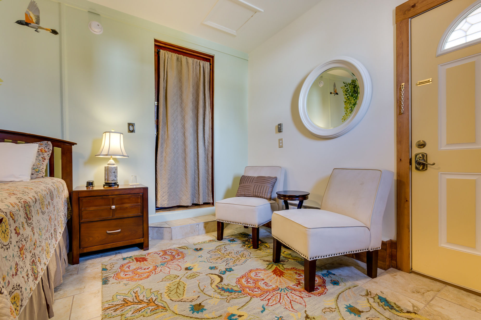 Persimmon Inn