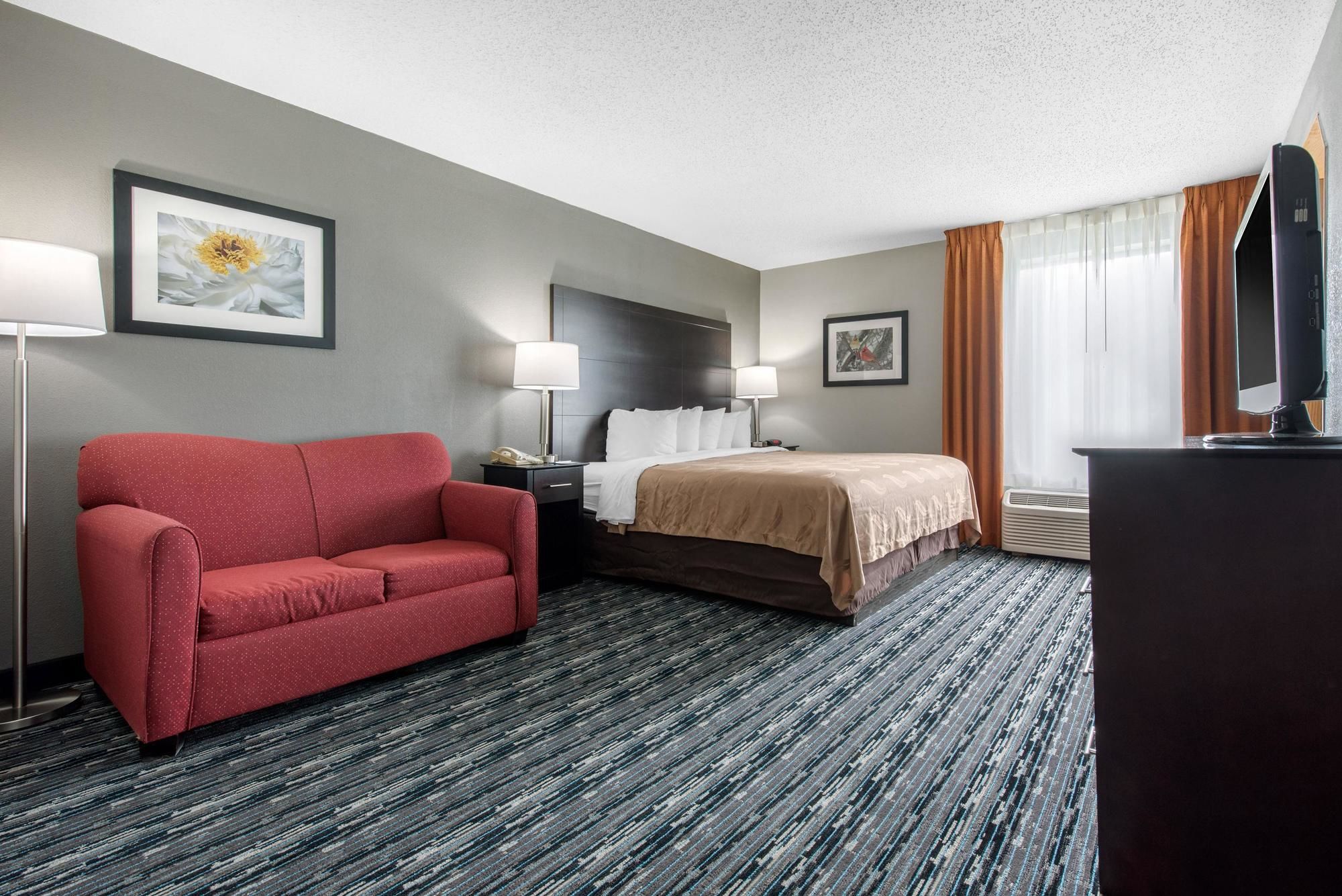 Quality Inn & Suites Brownsburg - Indianapolis West